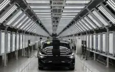 كيف حققت الصين فائضا تجاريا مع