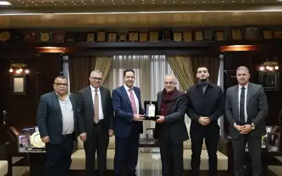 طائرات سعودية تزود مقاتلي الشرعية بالسلاح