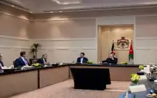 الملك يطلع على خطة الحكومة لتطوير