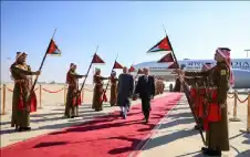 حسان يسstrongتقبلstrong رئيس وزراء الهند الذي