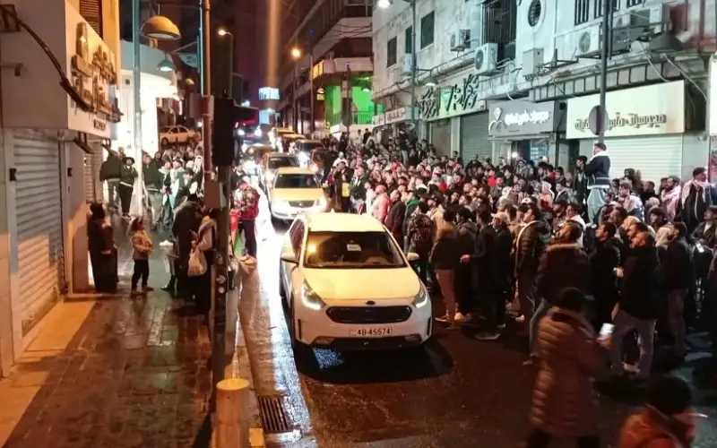 الجماهير الأردنية تخرج للشوارع احتفالا بتأهل
