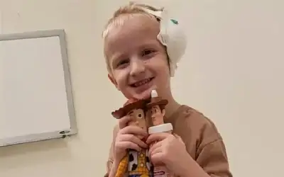 بريطانيا قدمت دعما لـ 293 ألف