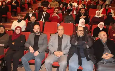 عطية لترامب: اقلع اقلع