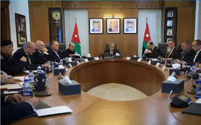 غنيمات توضح اسباب سحب المعدل لقانون