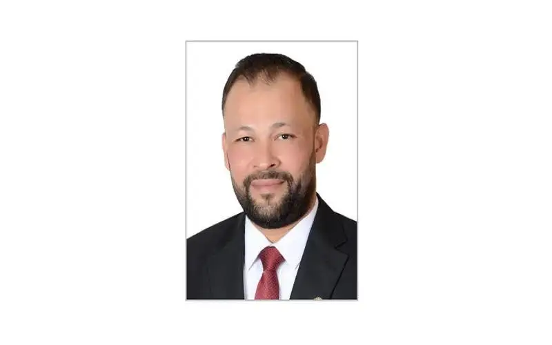 ضاد الهوية حين تتكلم اللغة عن