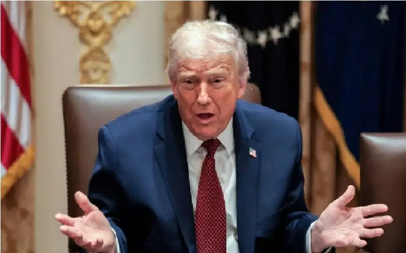 ترامب يعلق برنامج قرعة جرين كارد