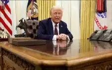 ترامب يstrongعيstrongن قائدا للمارينز على رأس