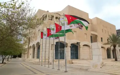 الملك مغردا بعد لقاء بن زايد: