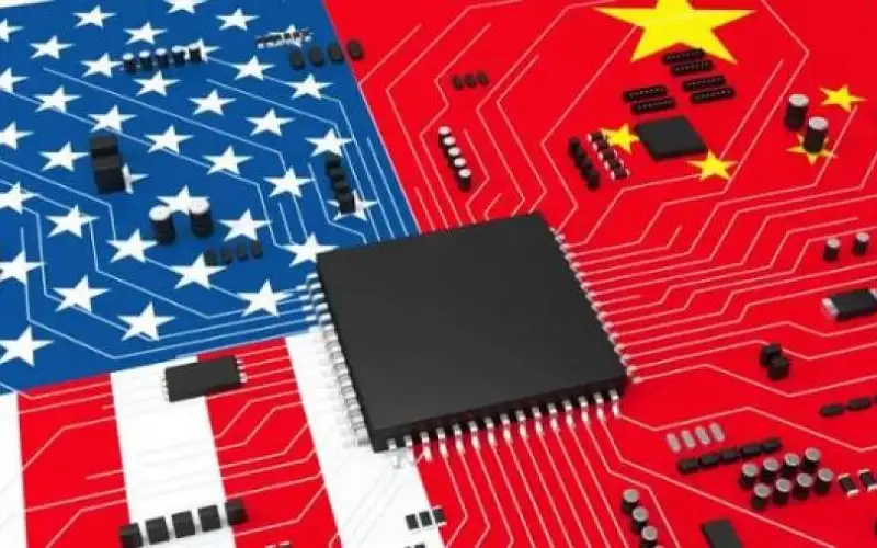 الصين تستنسخ أغلى آلة في العالم