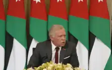 الملك عبر إكس: كل عام وأنتم