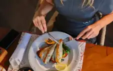 كم مرة يجب تناول السمك أسبوstrongعيstrongا؟