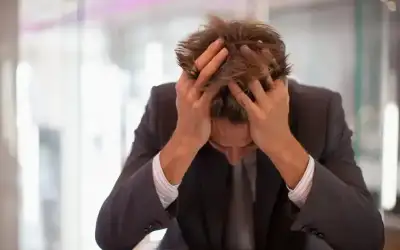 تسوية 15 قضية بين مخالفين والجمارك