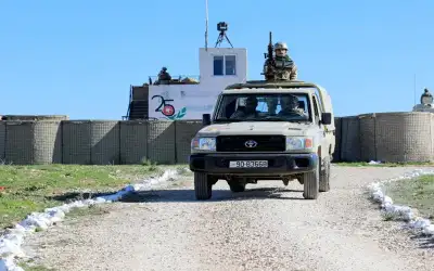 صحيفة نيسان ـ الجيش يحيد تجار أسلحة ومخدرات على