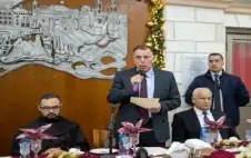 مندوبا عن الملك .. الفراية يشارك