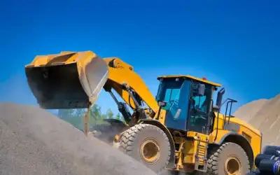 جونسون يفضل الموت داخل حفرة على