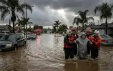 منوعات ـ إعلان الطوارئ في كاليفورنيا بعد فيضانات