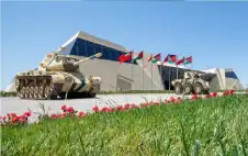 متحف الدبابات الملكي يسstrongتقبلstrong زواره كالمعتاد