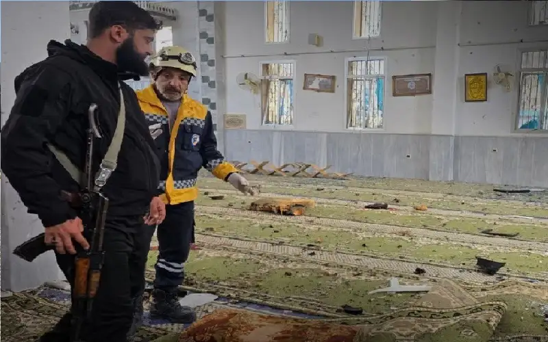 مقتل 6 أشخاص وإصابة 21 جراء