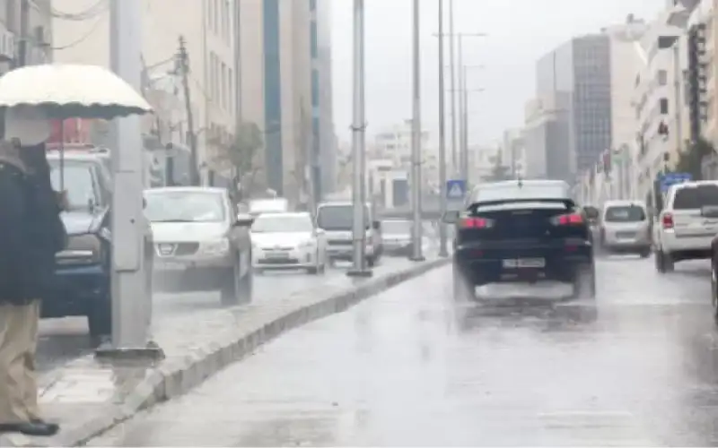 متنبئ جوي: اشتداد الهطولات المطرية شمال