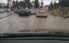 الأمن: إنقاذ أشخاص حاصرهم ارتفاع منسوب