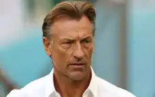 رينارد مستمر مع منتخب السعودية حتى2027