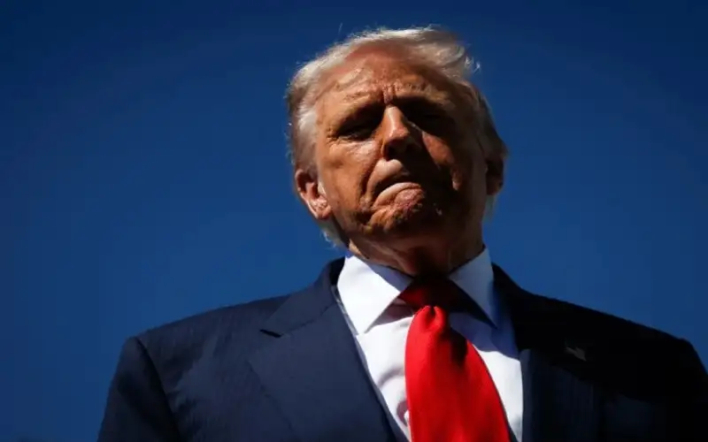 ترمب: أجريت مكالمة مثمرة مع بوتين