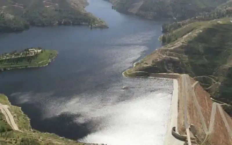 الإدارة المحلية: منع ترخيص أبنية داخل