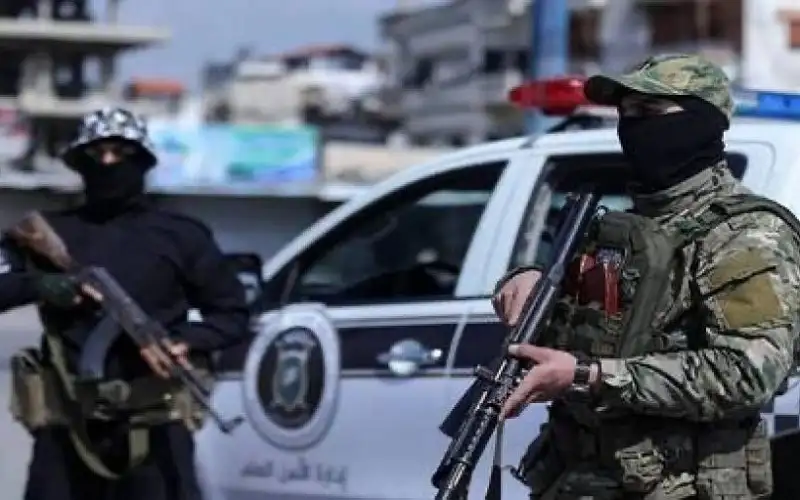 بدء سريان حظر التجول في اللاذقية