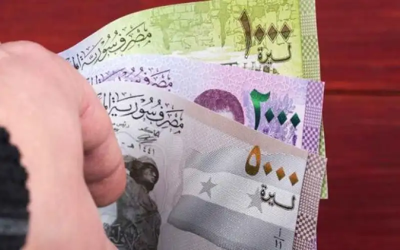 تعليمات استبدال العملة السورية
