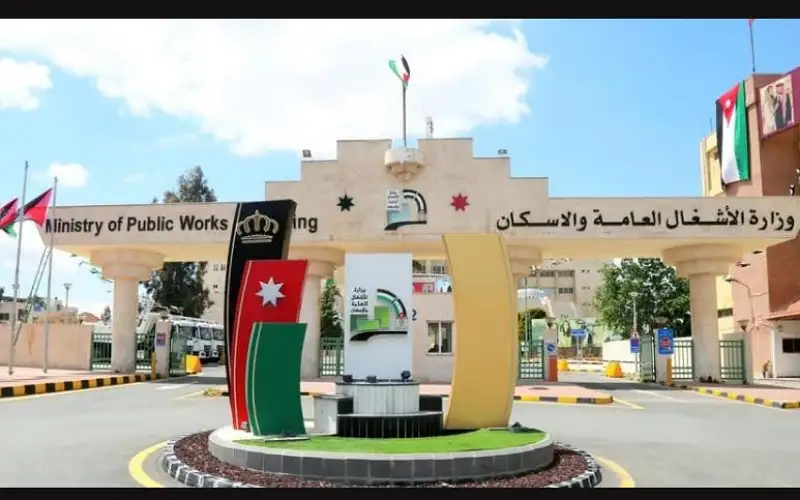 اعتداء على كوادر الاشغال في عراق