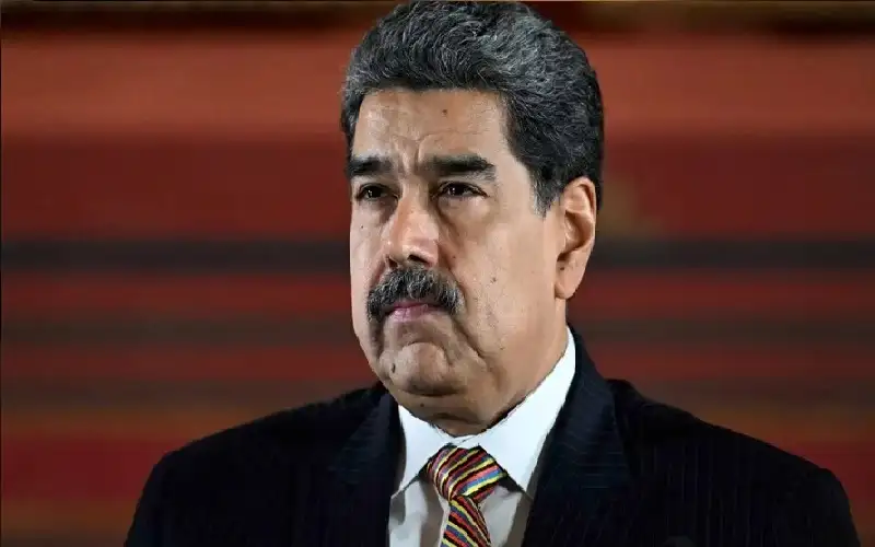مادورو يعلن حالة الطوارئ والتعبئة العامة