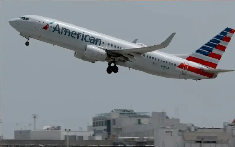حظر الطيران التجاري الأمريكي فوق فنزويلا