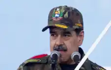 فانس: ترامب عرض على مادورو عدة