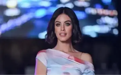 بـ50 ألف دولار .. فنانة عراقية