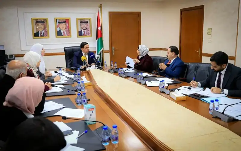 الطاقة النيابية تدرس مشروع قانون الغاز