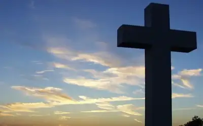 حاسوب خارق يتوقع .. من سيفوز