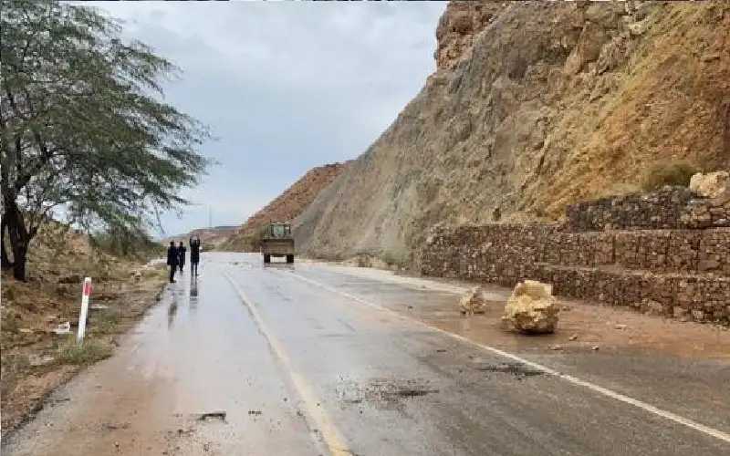 محافظ الكرك يقرر إغلاق طريق الموجب