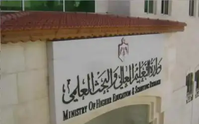 الإدارة المحلية تطلب من البلديات استئجار