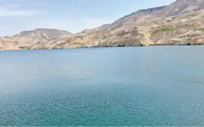 ميركل تتوقع أن تمتد أزمة كورونا