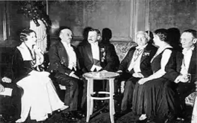 المختار محمد جميل القبيلات يحتفل بزواج