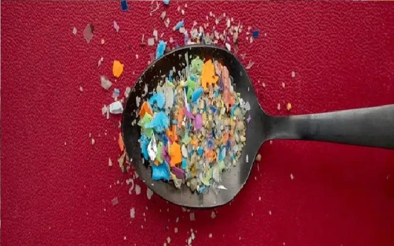 5 أطعمة ومشروبات نتناولها يوميا تحتوي