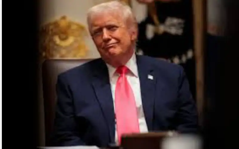 إعلام عبري: ترمب يؤجل إعلان مجلس