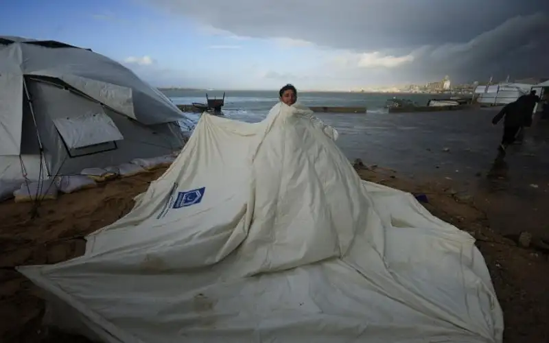 أكثر من مليون شخص بحاجة إلى