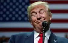 ترامب إذ يلعب بالدولار.. والفيدرالي يستغيث