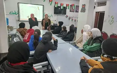 كيف يتلقى السيسي نصائح من توني