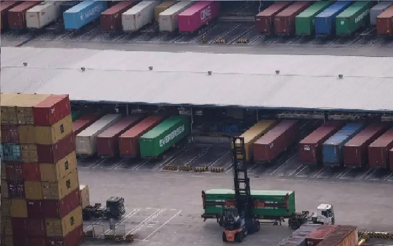 الصين.. الفائض التجاري يقفز إلى مستوى