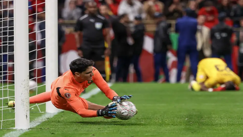 بونو يقود المغرب لمواصلة الحلم واللحاق