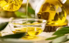 ارتفاع أسعار الstrongزيstrongوت عالميا .. وتوقع