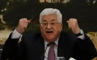 العيسوي ينقل تعازي الملك إلى عشيرة