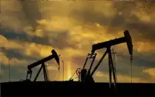 سعر النفط اليوم يرتفع مع تقييم